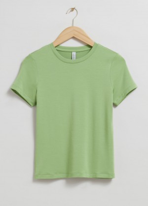 & Other Stories Basic T-Shirt Verdi Chiaro | NOS-SN114020