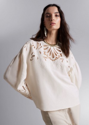 & Other Stories Broderie Anglaise Blouse Bianche | NOS-SN113903