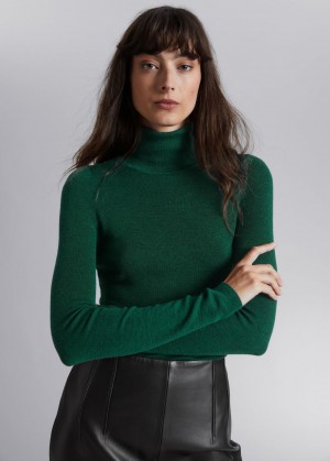 & Other Stories Merino Turtleneck Maglia Verdi Scuro | NOS-SN113585