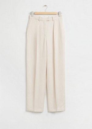 & Other Stories Relaxed Tailored Pleat Crease Trousers Crema | NOS-SN114318