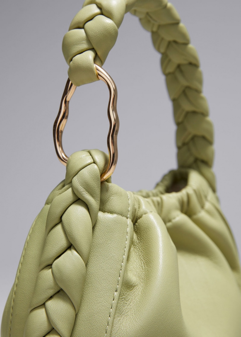 & Other Stories Braided Pelle Bucket Bag Verdi | NOS-SN114545