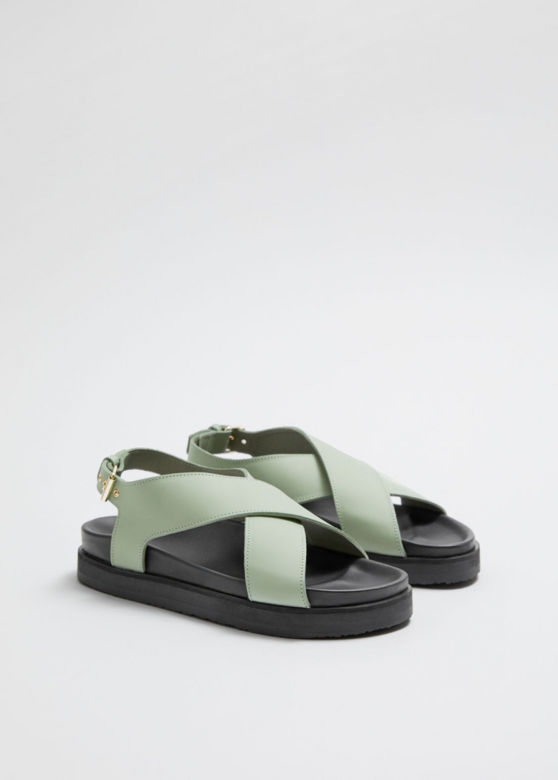 & Other Stories Criss-Cross Pelle Sandals Verdi | NOS-SN114508