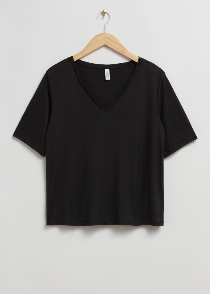 & Other Stories Crossover V-Neck T-Shirt Nere | NOS-SN114016