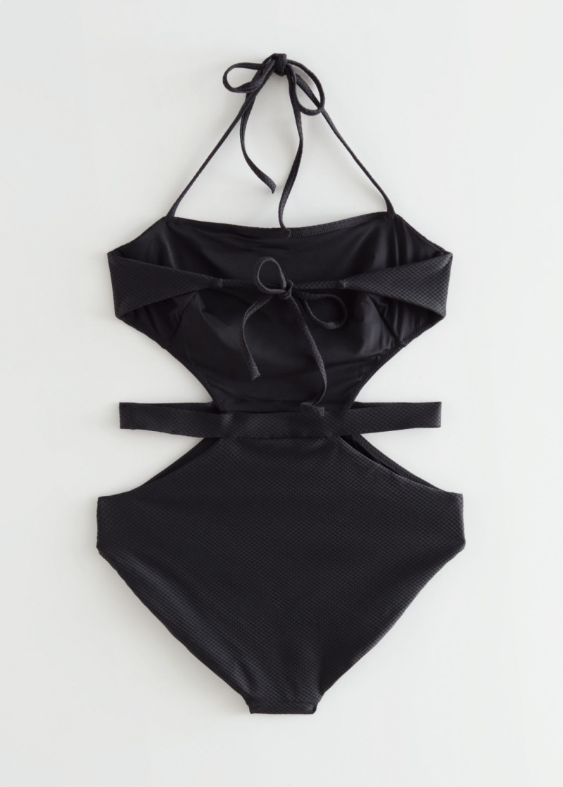 & Other Stories Cut-Out Halterneck Swimsuit Nere | NOS-SN114728