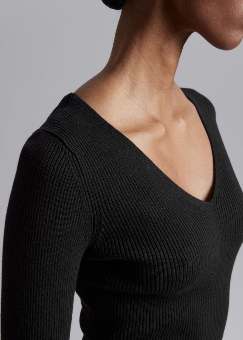 & Other Stories Fitted Rib-Knit Top Nere | NOS-SN113699