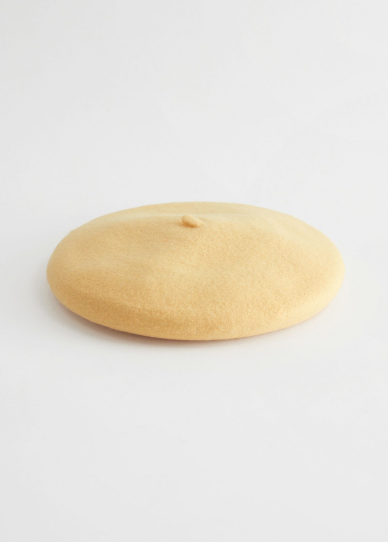 & Other Stories Lana Vergine Beret Lemon | NOS-SN114628