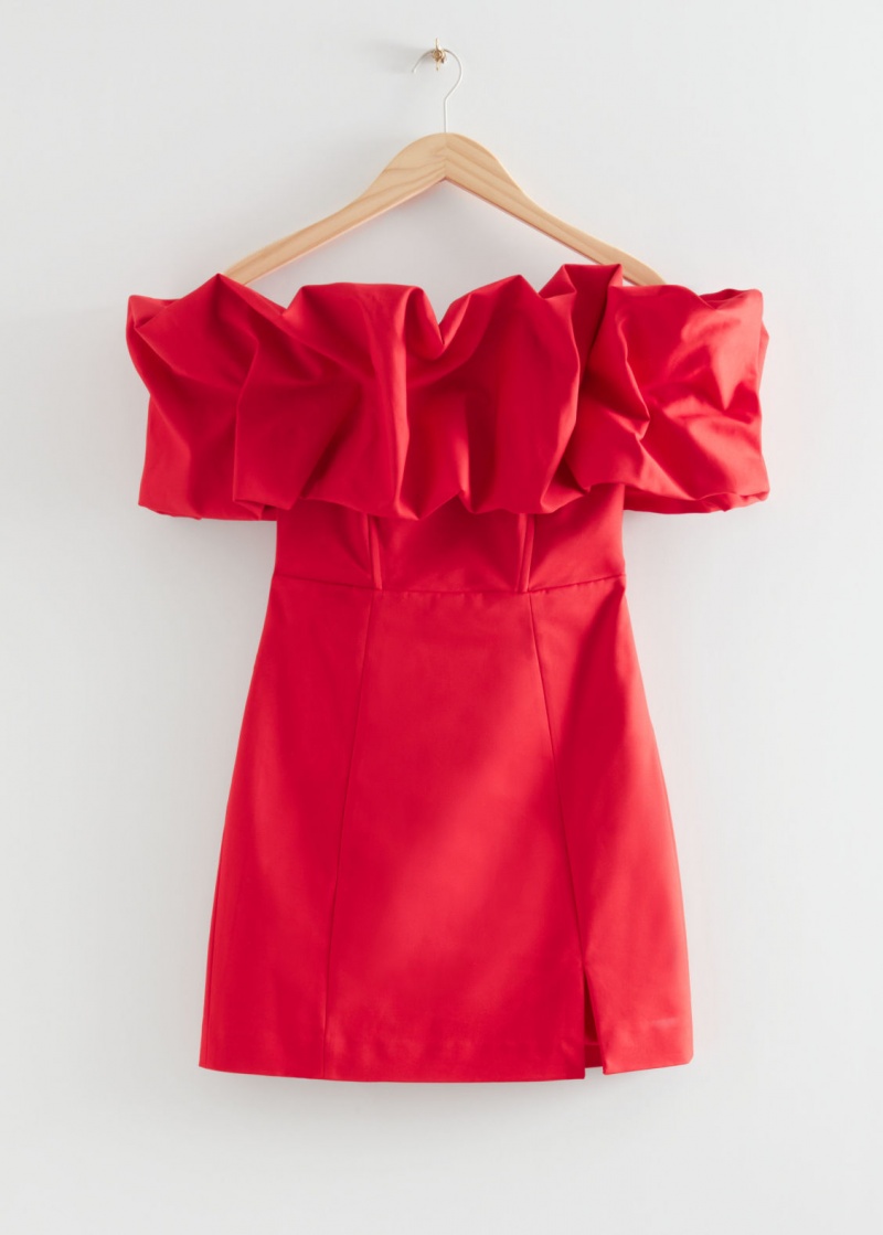 & Other Stories Off-Shoulder Ruffled Mini Vestito Rosse | NOS-SN113225