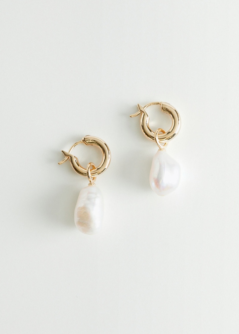 & Other Stories Pearl Charm Sterling Silver Earrings Oro | NOS-SN114668