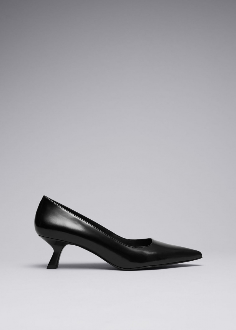 & Other Stories Point-Punta Pumps Nere | NOS-SN114465