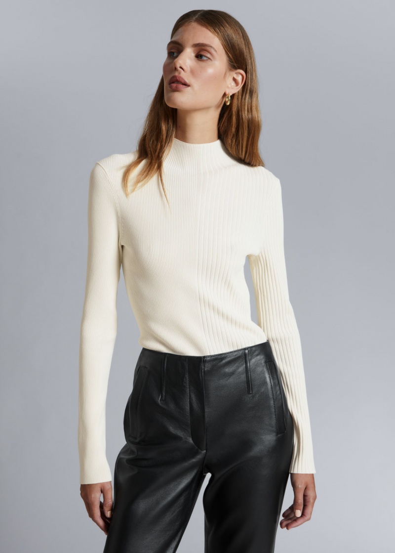 & Other Stories Slim Mock-Neck Top Crema | NOS-SN114040