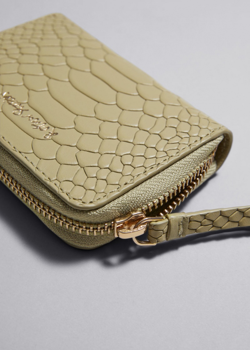 & Other Stories Snake Embossed Pelle Wallet Verdi Chiaro | NOS-SN114573