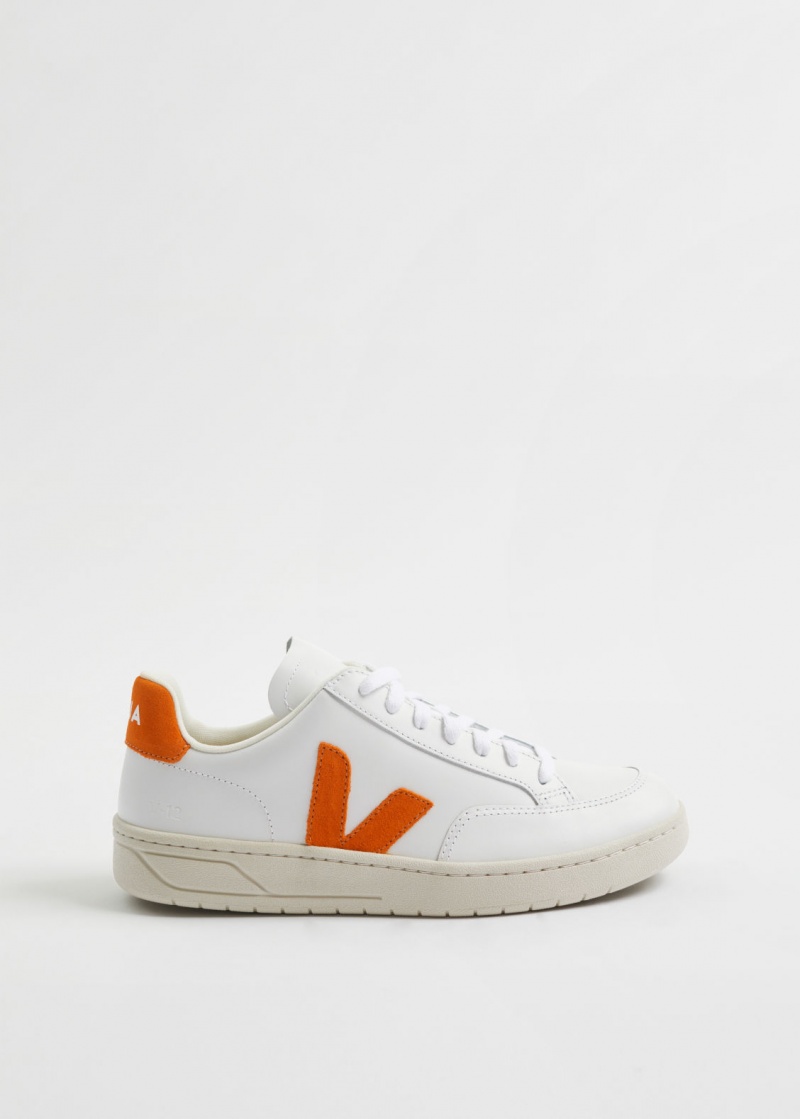 & Other Stories Veja V-12 Sneakers Arancioni Bianche | NOS-SN114407