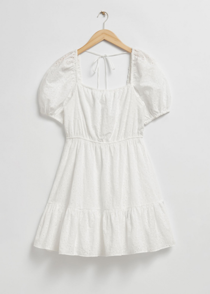 & Other Stories Voluminous Broderie Anglaise Mini Vestito Bianche | NOS-SN113230