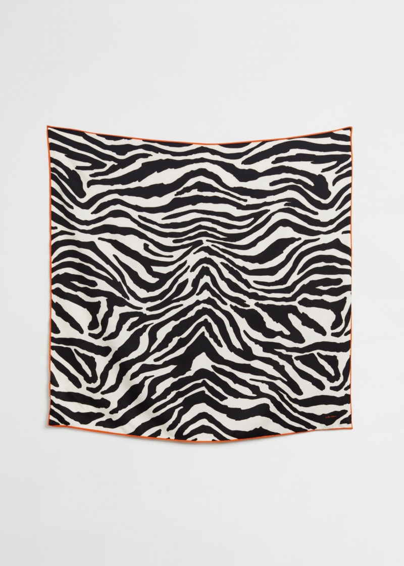 & Other Stories Zebra Print Square Scarf Nere Bianche Arancioni | NOS-SN114650